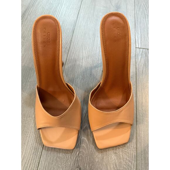 Wide Fit- ASOS DESIGN Nude Square Toe High Heel Mules, Size 10 - Picture 2 of 4